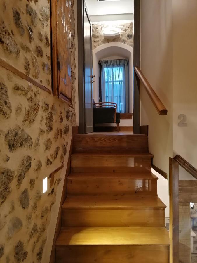 Riverbed Traditional Guest House リトコロン エクステリア 写真