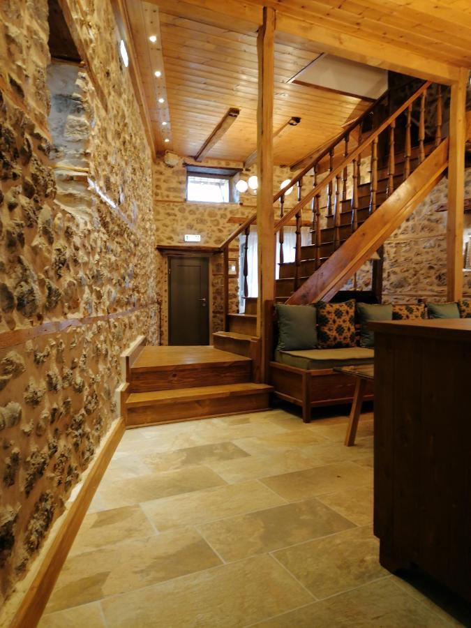 Riverbed Traditional Guest House リトコロン エクステリア 写真