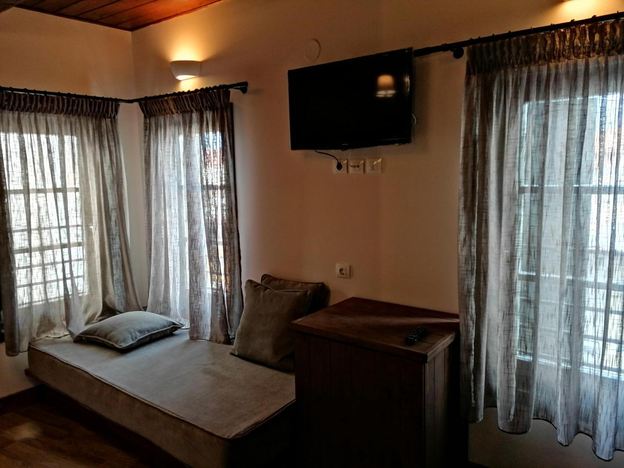 Riverbed Traditional Guest House リトコロン 部屋 写真
